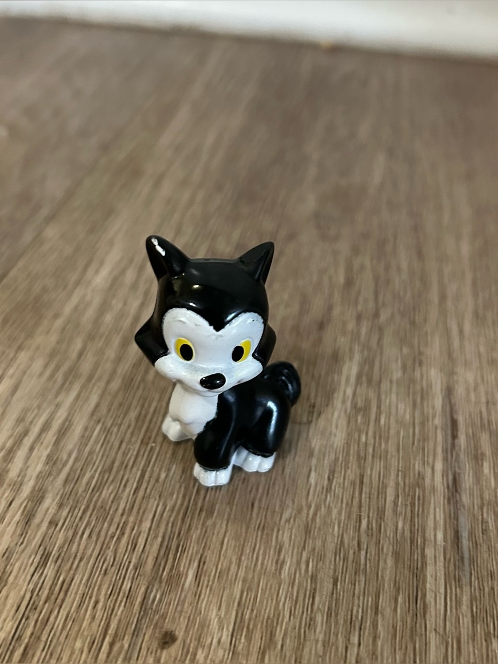 Disney Pinocchio Fiagaro Figurine